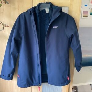 EUC Navy 4-in-1 Everyday Jacket Patagonia. Girls Large